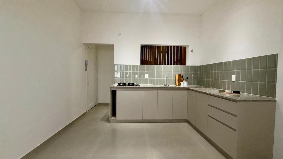 Apartamento, Centro, 3 Quartos, 0 Vaga, 1 Suíte