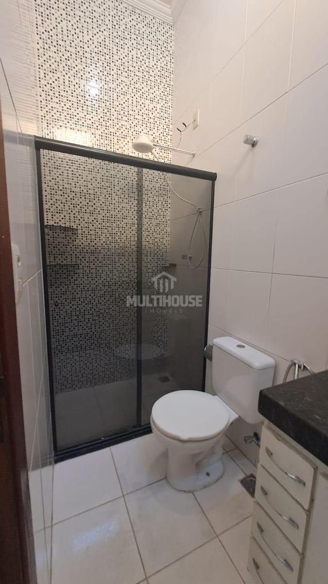 Casa, Santa Branca, 2 Quartos, 1 Vaga