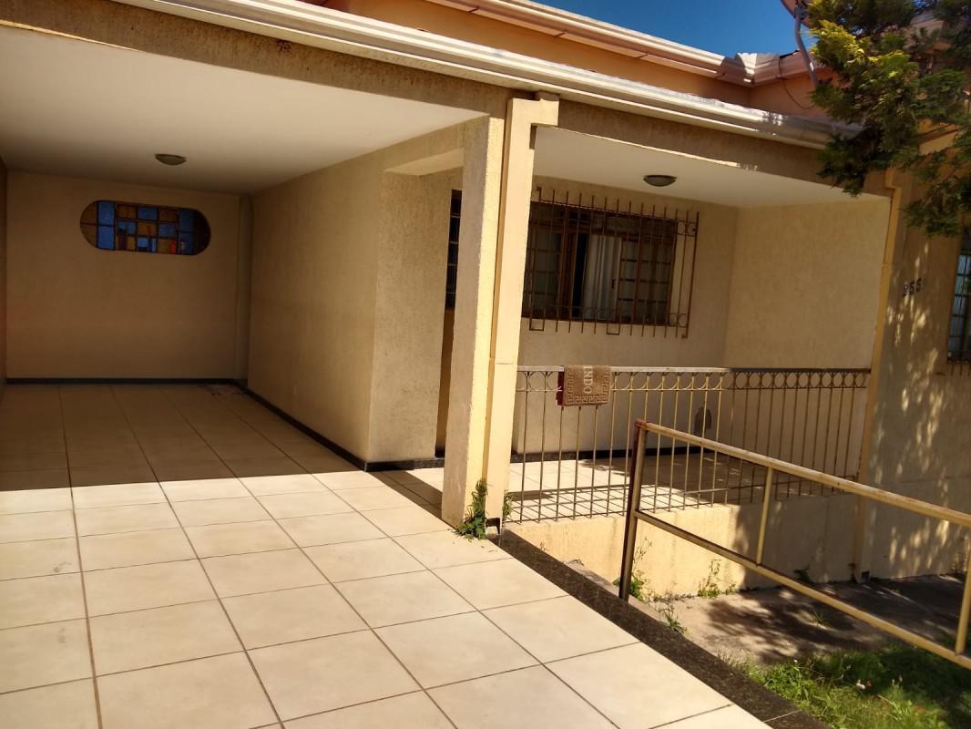 Casa, Centro, 4 Quartos, 2 Vagas