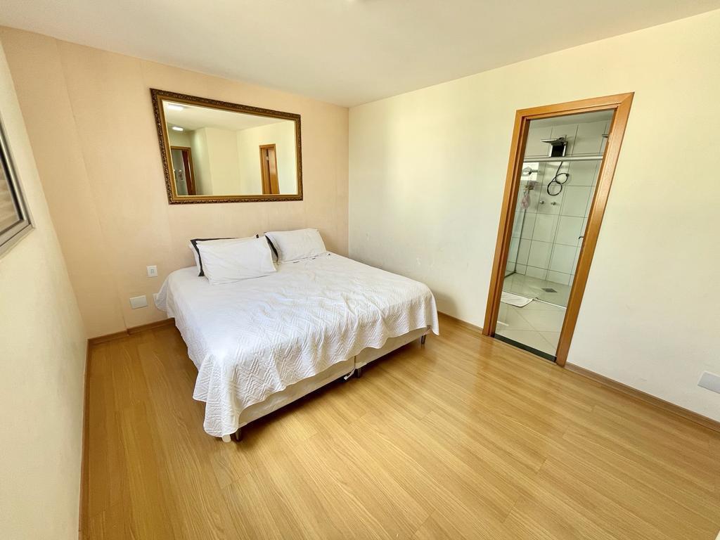 Cobertura, São José, 4 Quartos, 2 Vagas, 2 Suítes