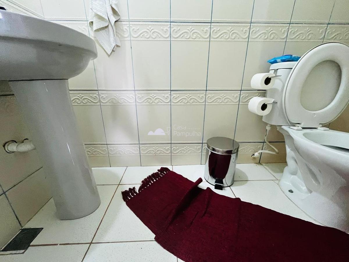 Casa, Planalto, 3 Quartos, 4 Vagas, 1 Suíte