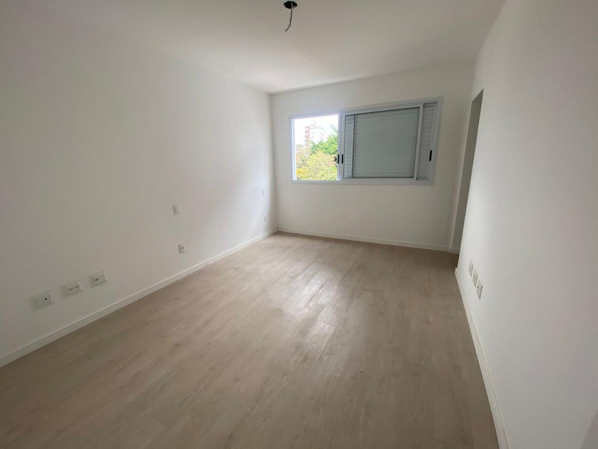 Apartamento, Jaraguá, 4 Quartos, 4 Vagas, 2 Suítes