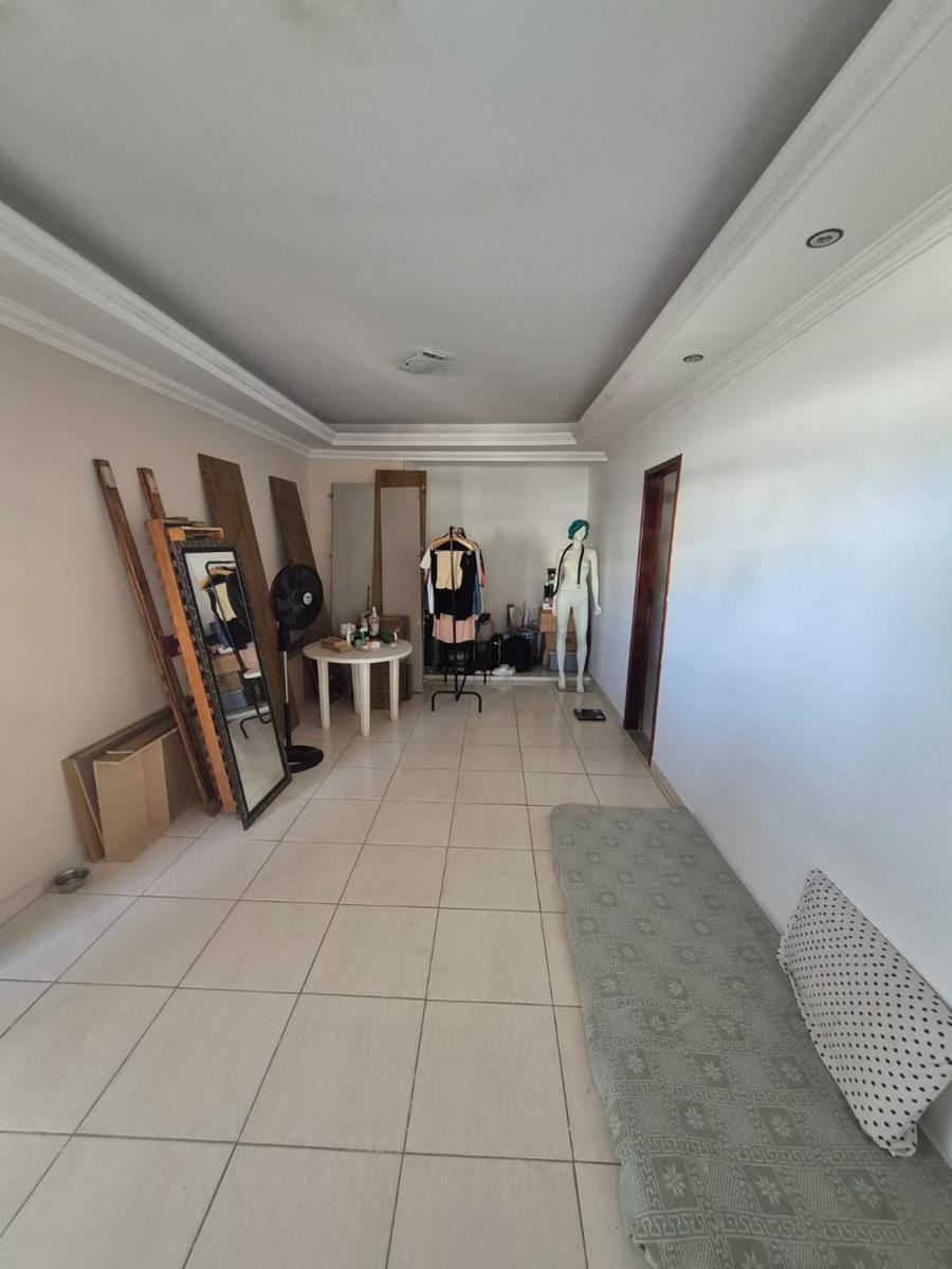 Casa, Petropolis, 3 Quartos, 10 Vagas, 1 Suíte