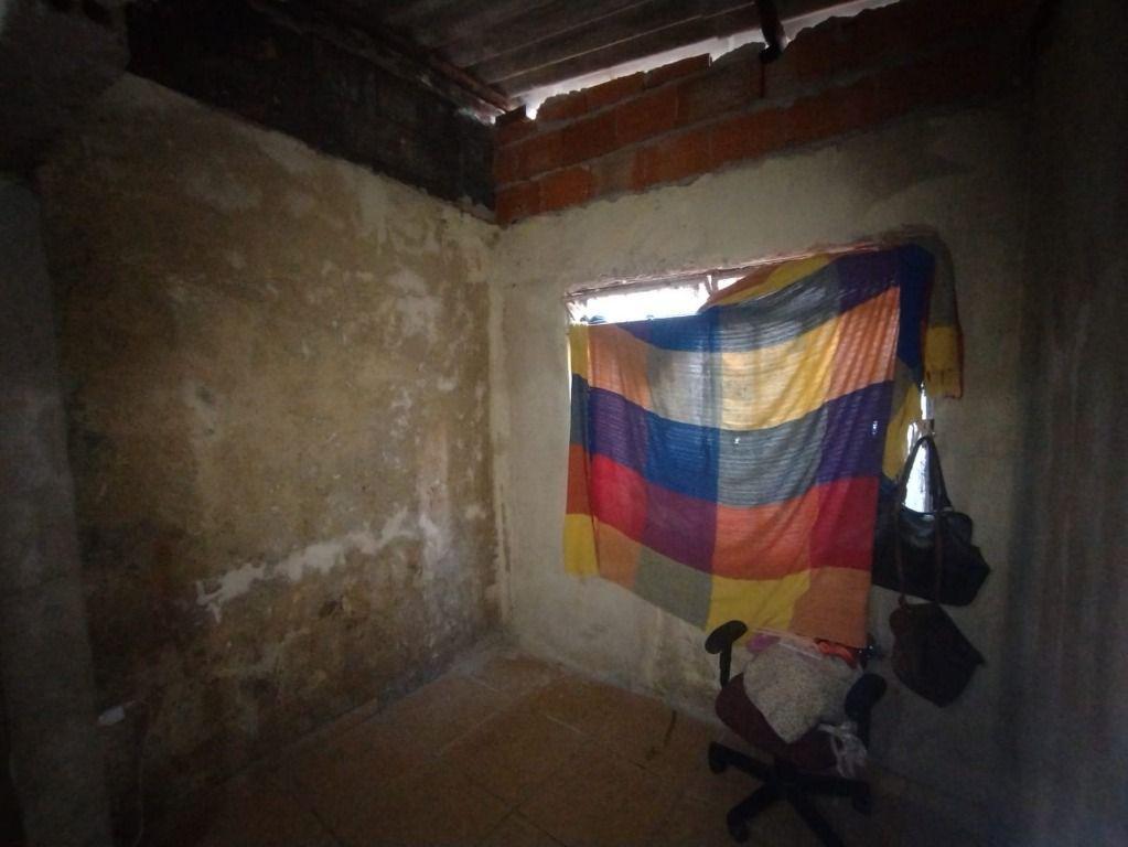 Casa, Mangabeiras, 2 Quartos, 0 Vaga