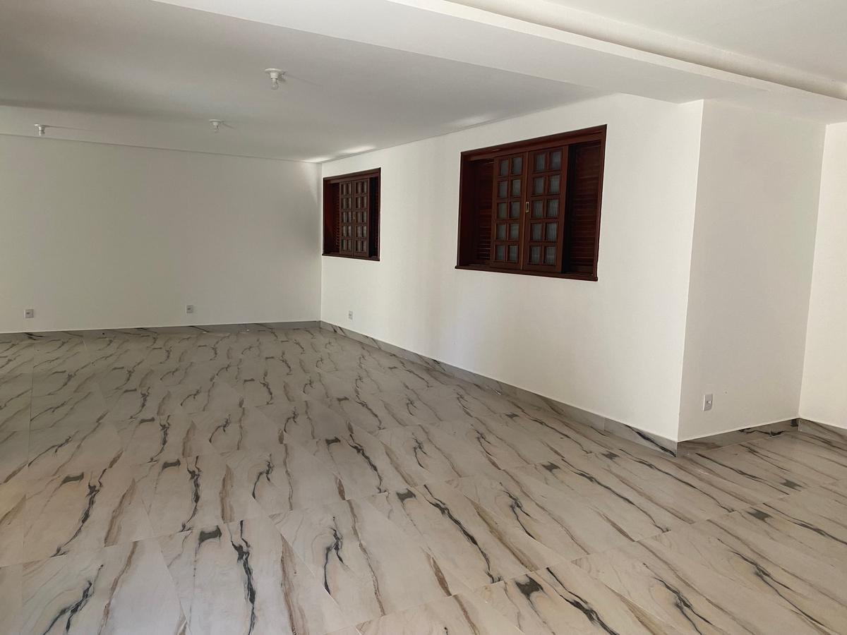 Casa, Castelo, 4 Quartos, 4 Vagas, 3 Suítes