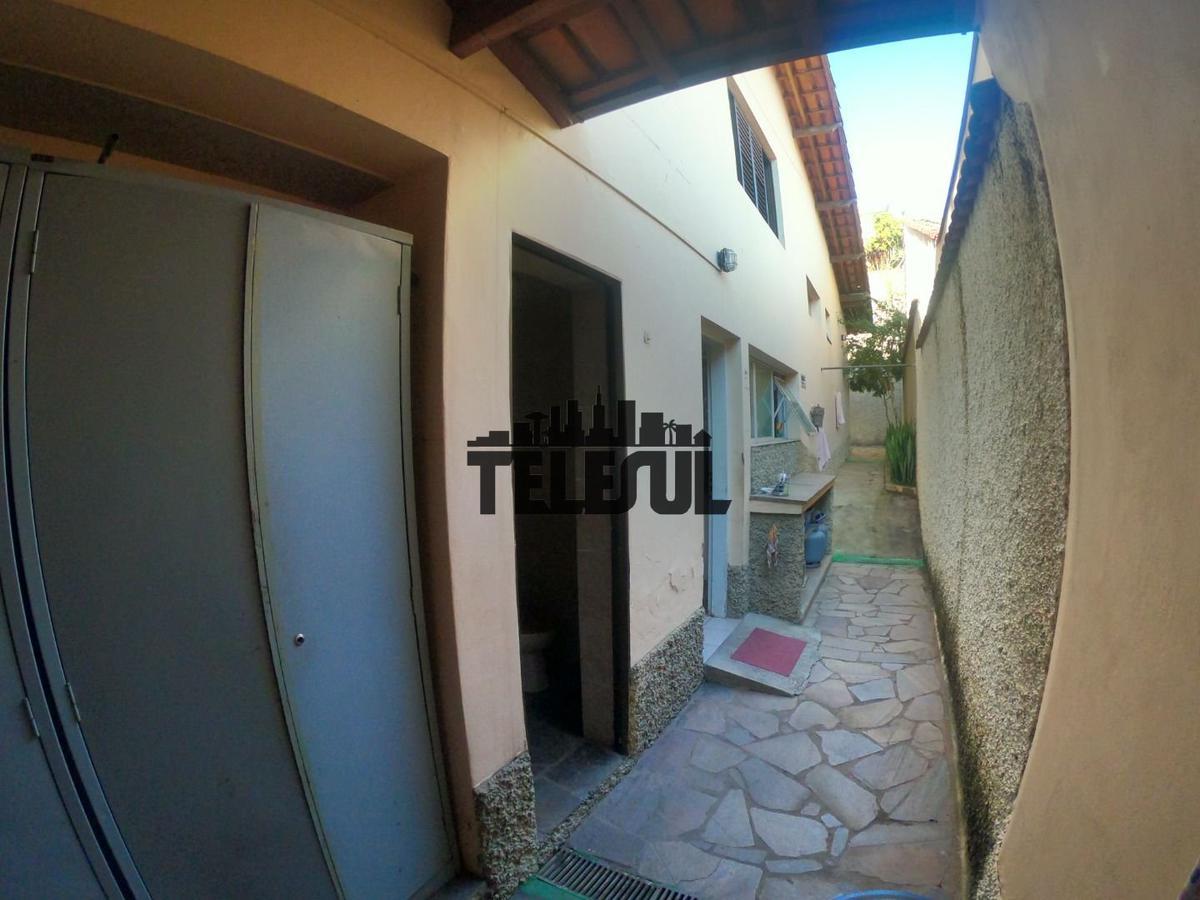 Casa, Vila Pinto, 4 Quartos, 2 Vagas, 2 Suítes