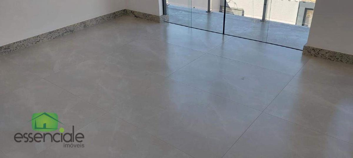 Casa, Lúcio de Abreu, 3 Quartos, 3 Vagas, 1 Suíte