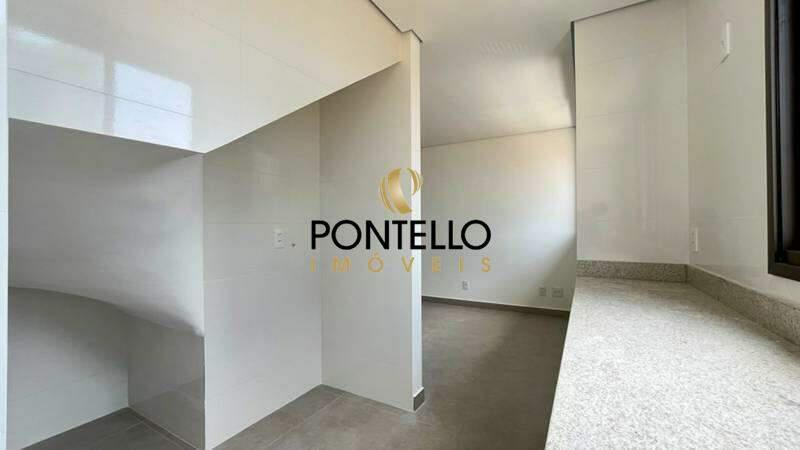 Cobertura, Prado, 2 Quartos, 2 Vagas, 2 Suítes