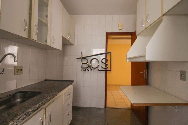 Apartamento, Sagrada Família, 4 Quartos, 1 Vaga, 1 Suíte