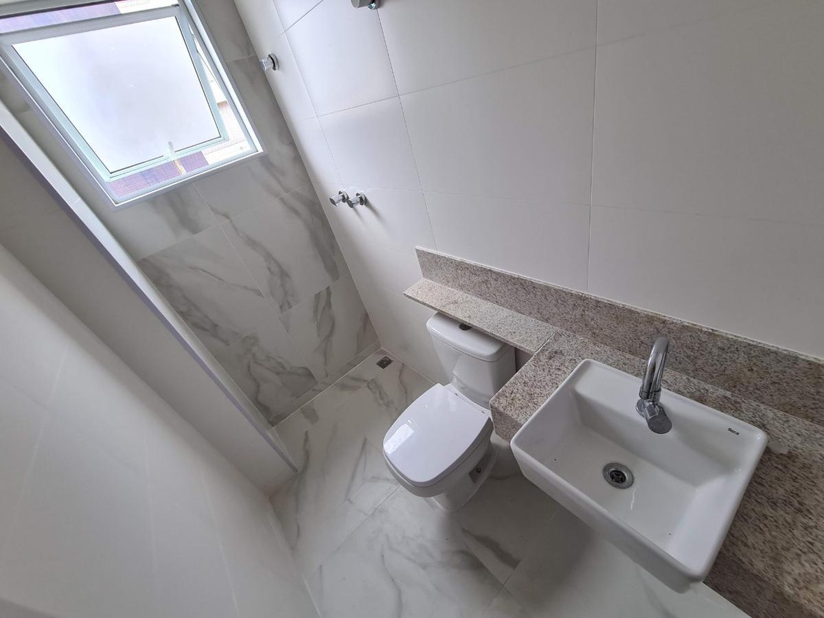 Apartamento, Sagrada Família, 3 Quartos, 2 Vagas, 1 Suíte