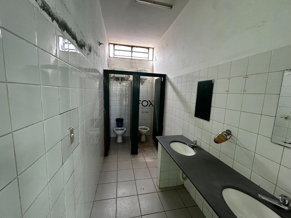 Prédio, Taquaril, 0 Quarto, 10 Vagas