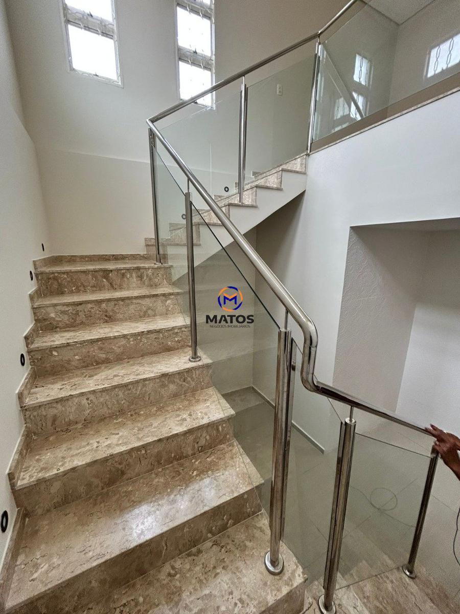 Casa, Asteca (são Benedito), 5 Quartos, 5 Vagas, 2 Suítes