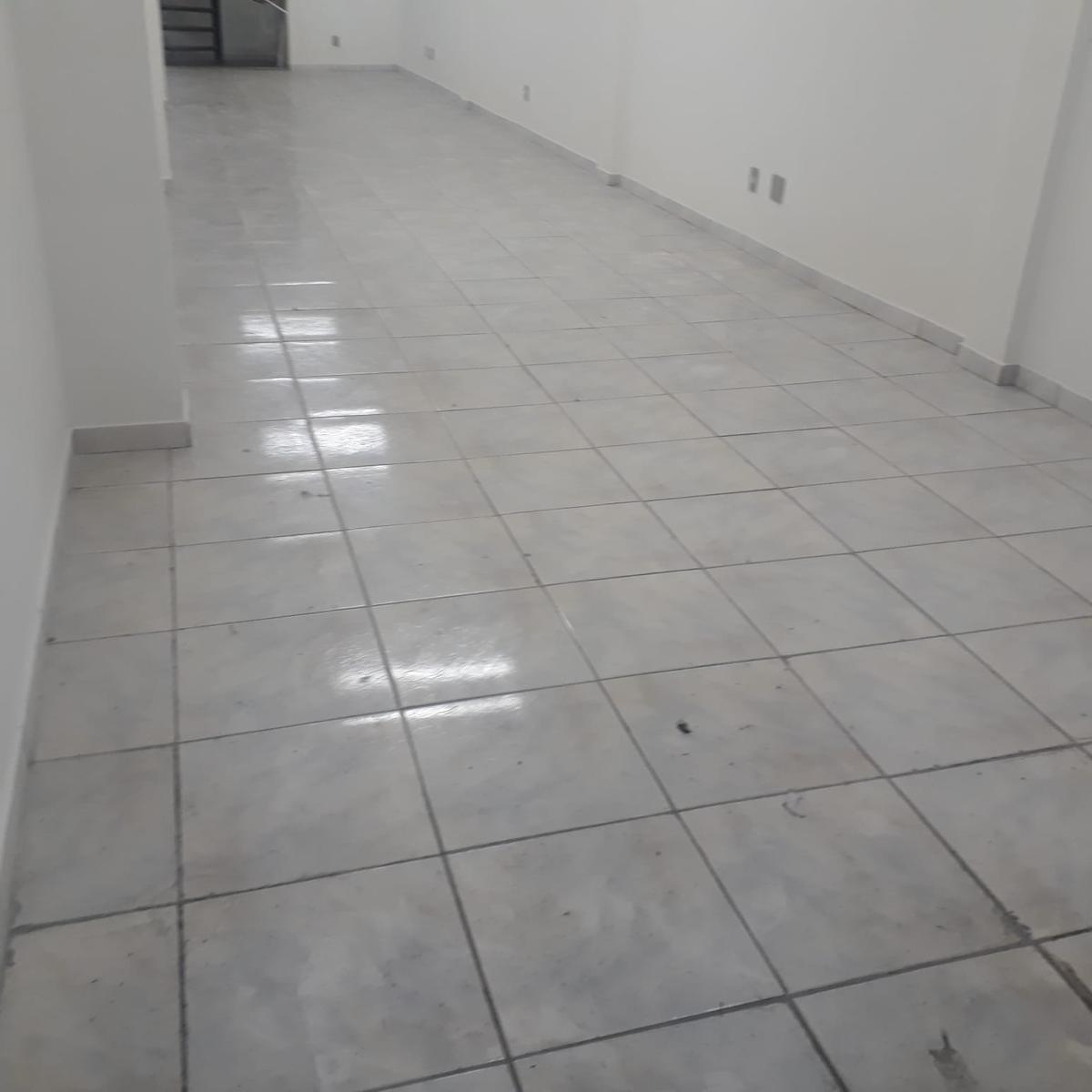 Loja, Centro, 1 Vaga