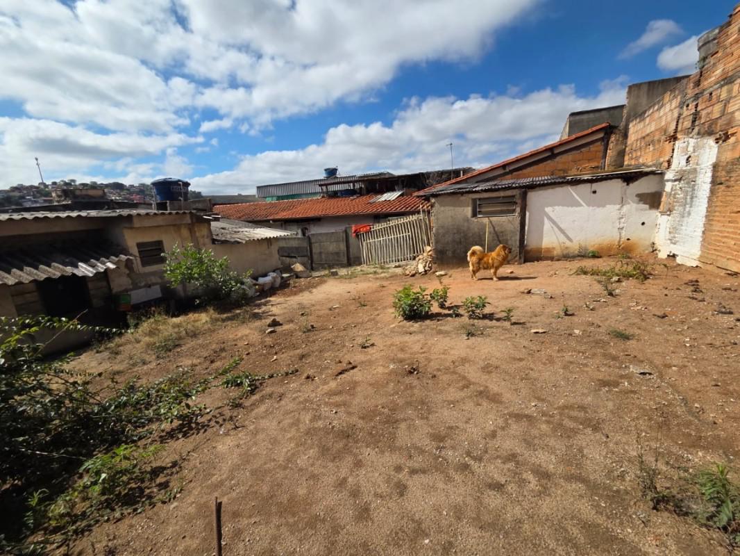 Casa, Coqueiros, 2 Quartos, 6 Vagas