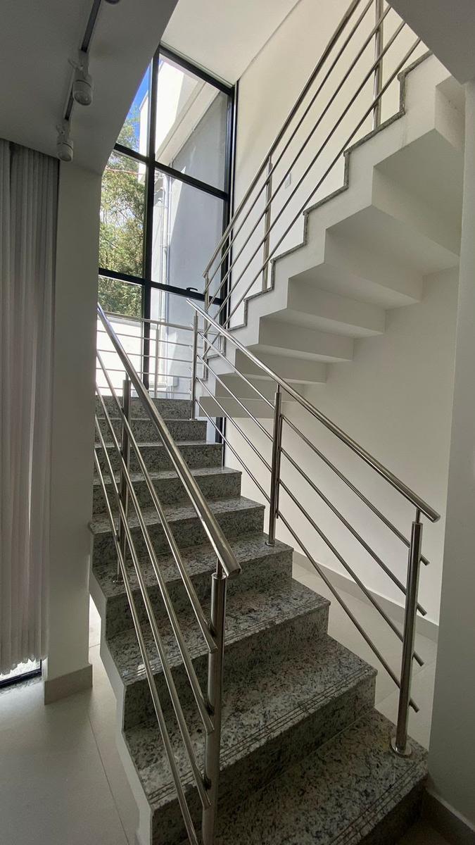 Casa, Bom Retiro, 4 Quartos, 2 Vagas, 1 Suíte