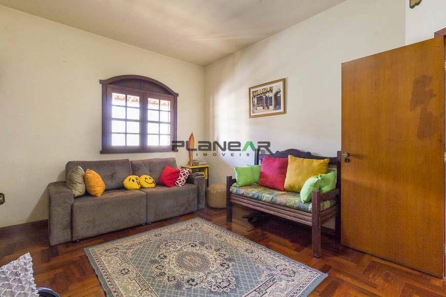 Casa, Água Branca, 3 Quartos, 4 Vagas, 2 Suítes