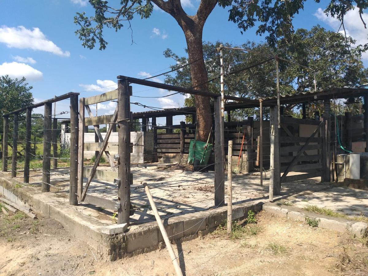 Fazenda, Urucuia, 4 Quartos, 6 Vagas, 1 Suíte