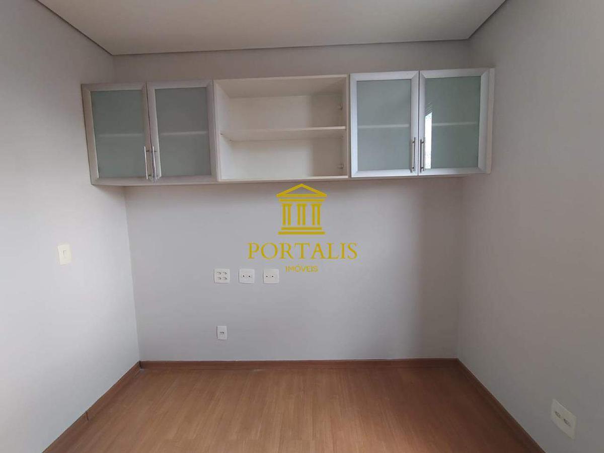 Apartamento, Floresta, 3 Quartos, 1 Vaga, 1 Suíte