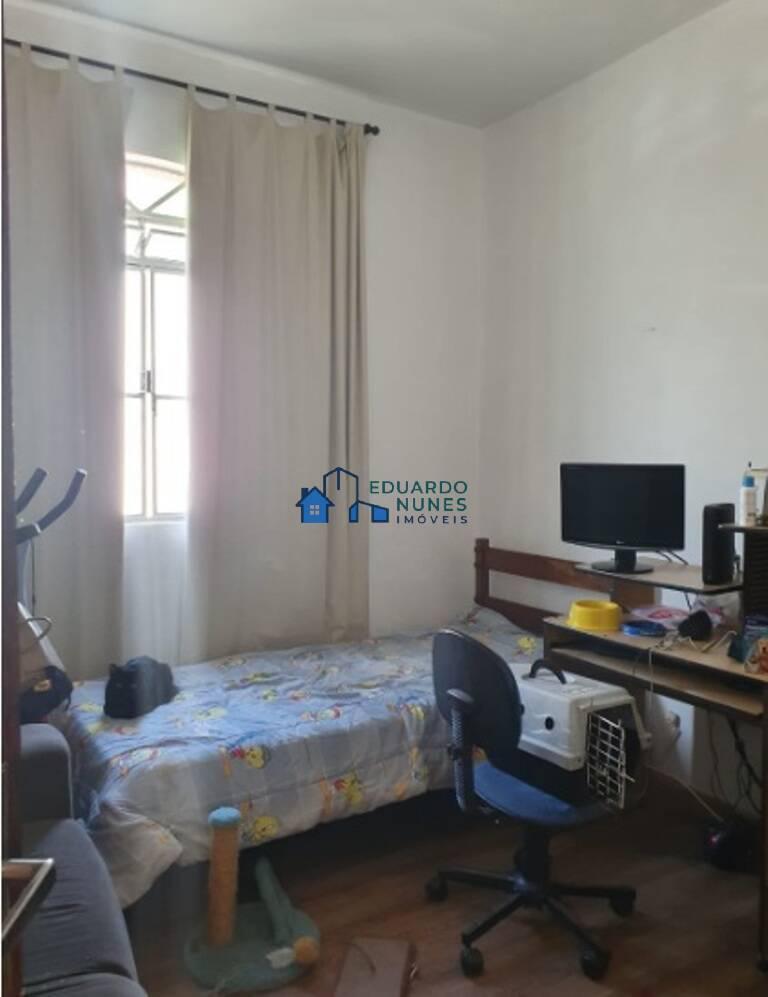 Casa, Sagrada Família, 4 Quartos, 2 Vagas