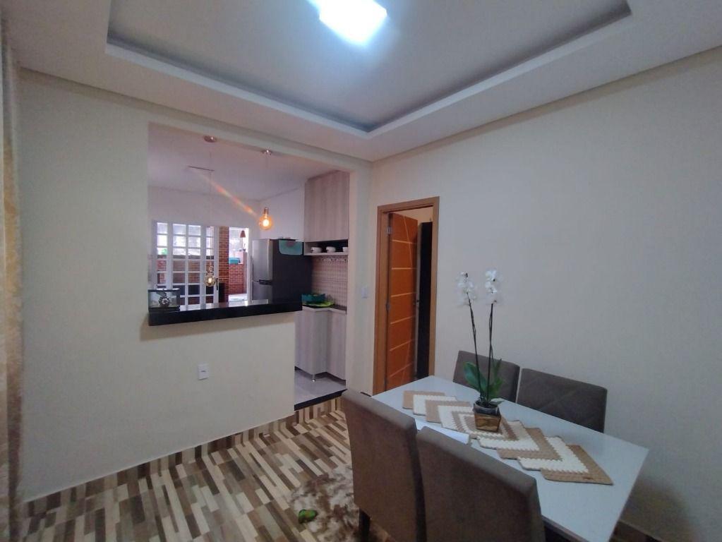 Casa, Itacolomi, 3 Quartos, 0 Vaga
