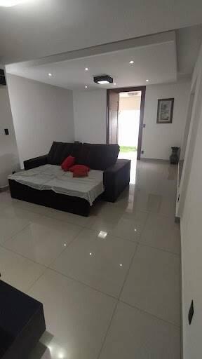 Casa, Vila Ipanema, 4 Quartos, 2 Vagas