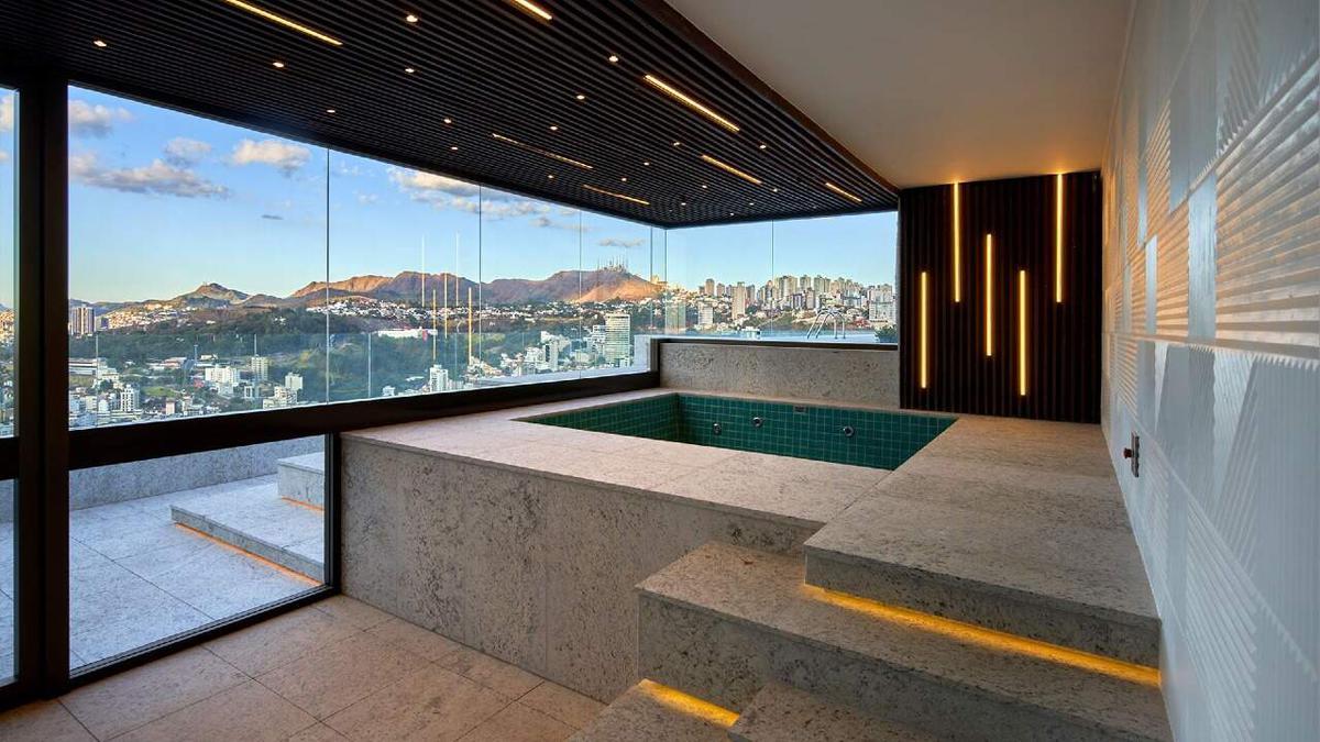 Apartamento, Estoril, 0 Quarto, 0 Vaga, 1 Suíte