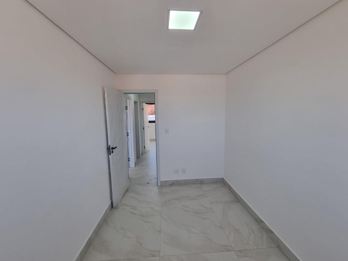Casa, Planalto, 3 Quartos, 1 Vaga, 1 Suíte