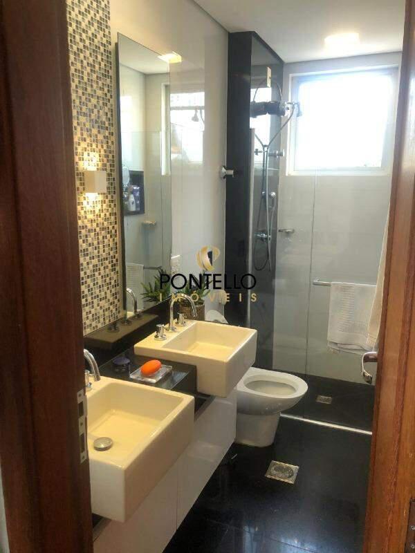 Apartamento, Coração de Jesus, 3 Quartos, 0 Vaga, 1 Suíte