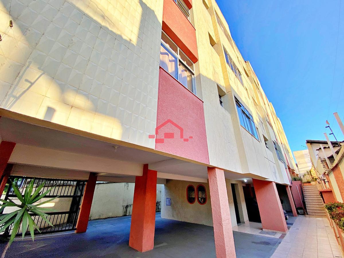 Apartamento, Carlos Prates, 2 Quartos, 1 Vaga