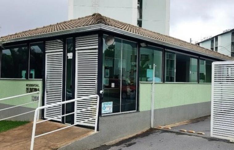 Apartamento, Jardim Vitória, 2 Quartos, 1 Vaga