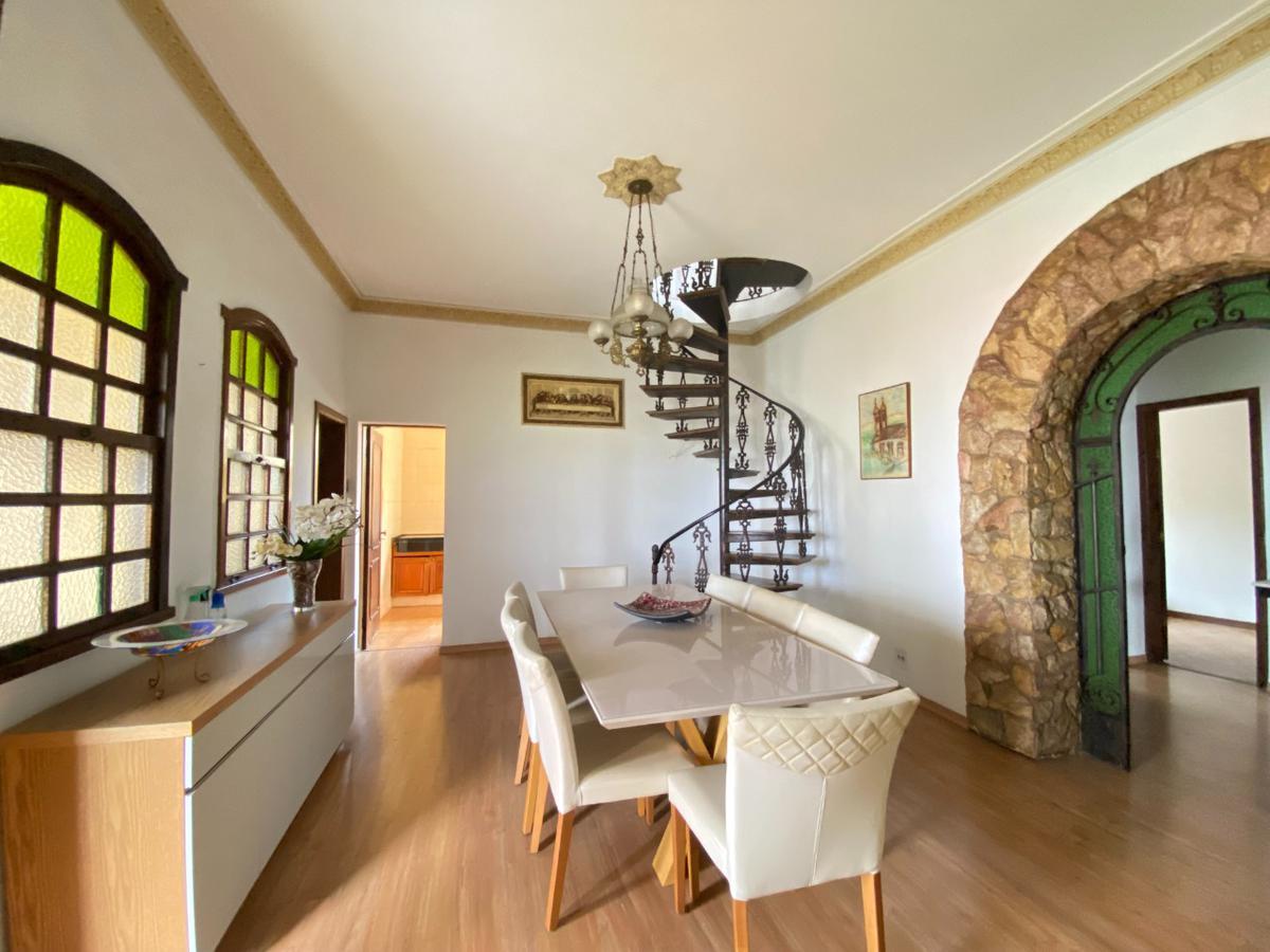 Casa, Sagrada Família, 7 Quartos, 4 Vagas, 2 Suítes