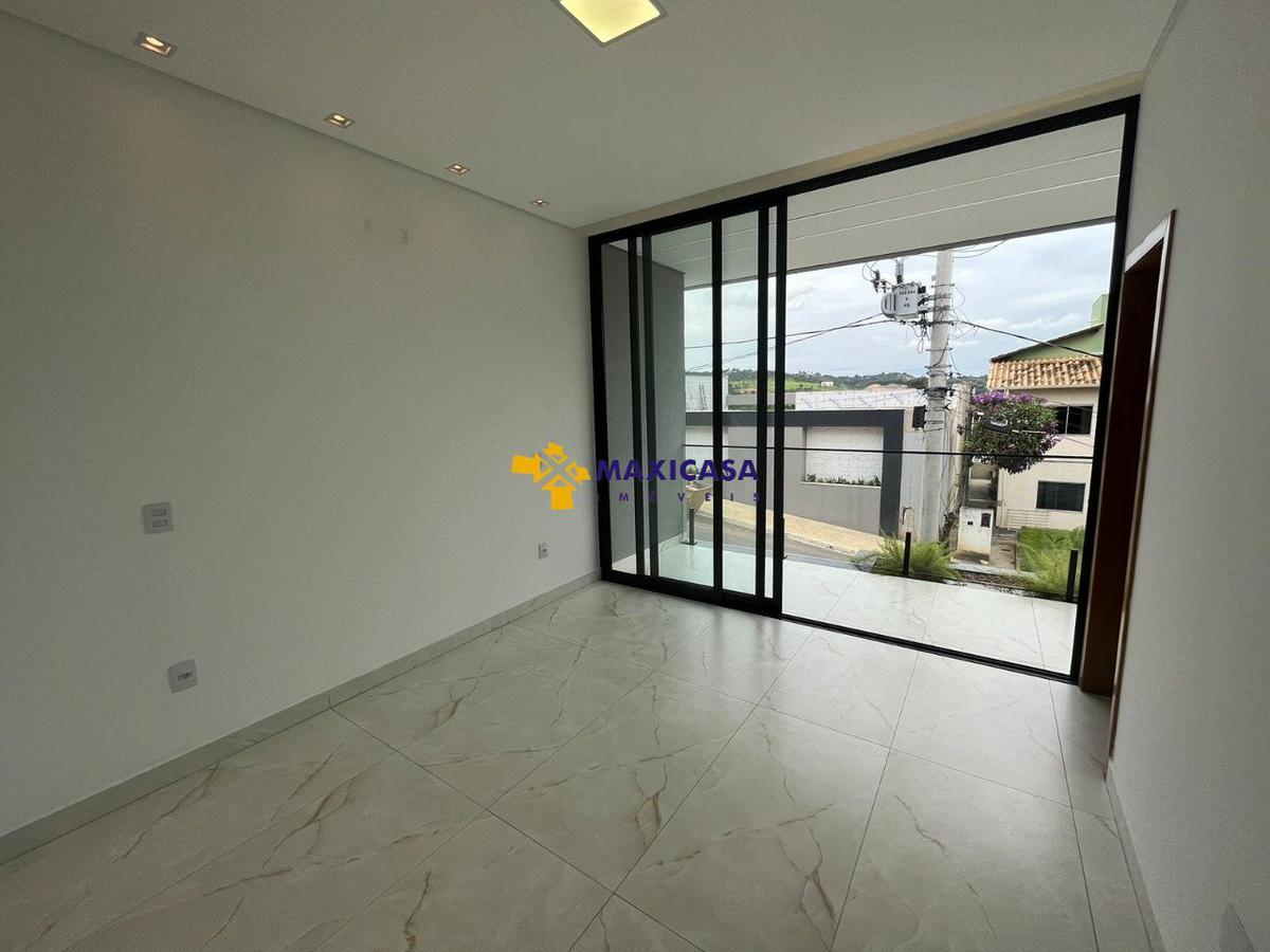 Casa, Condomínio Rosa dos Ventos, 3 Quartos, 4 Vagas, 3 Suítes