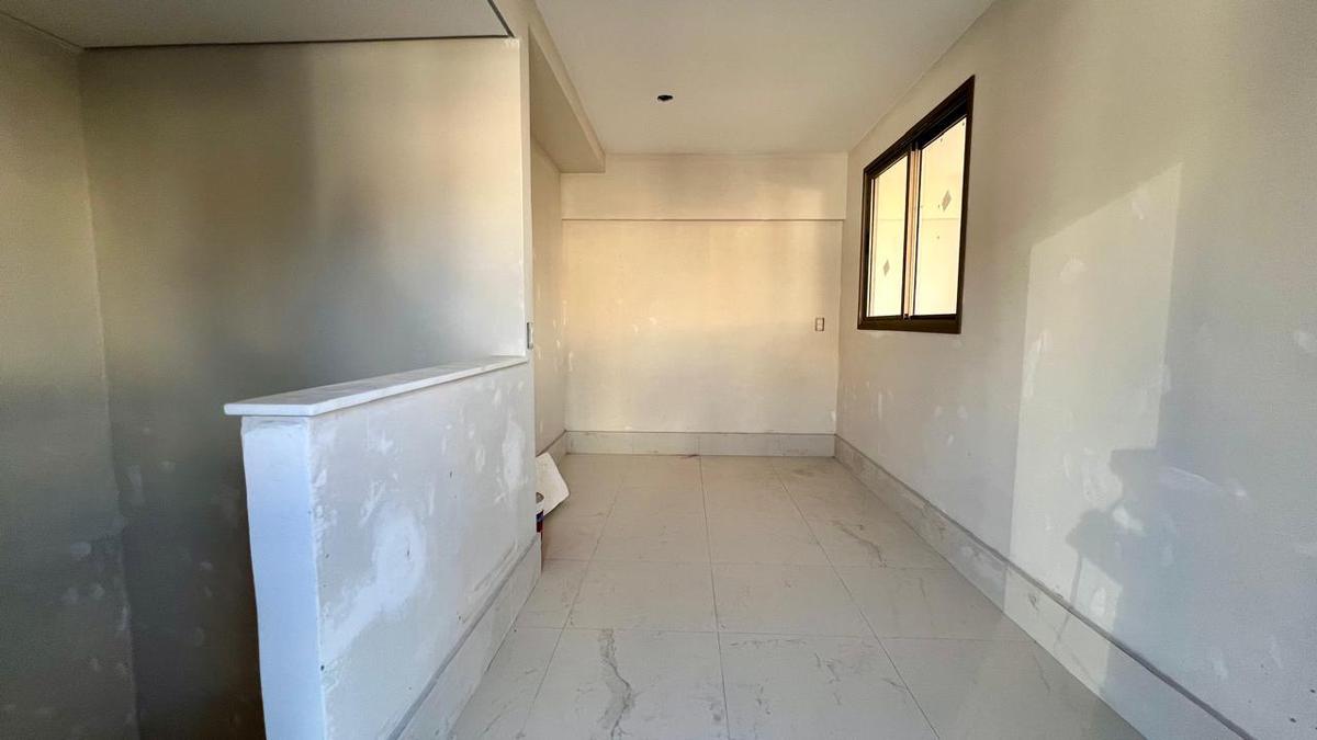 Cobertura, São Lucas, 2 Quartos, 2 Vagas, 1 Suíte