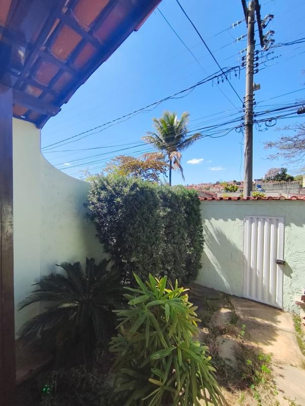 Casa, Alípio de Melo, 5 Quartos, 4 Vagas, 2 Suítes