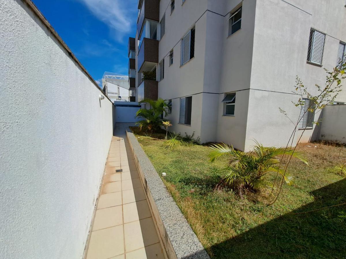 Apartamento, Sagrada Família, 3 Quartos, 2 Vagas, 1 Suíte