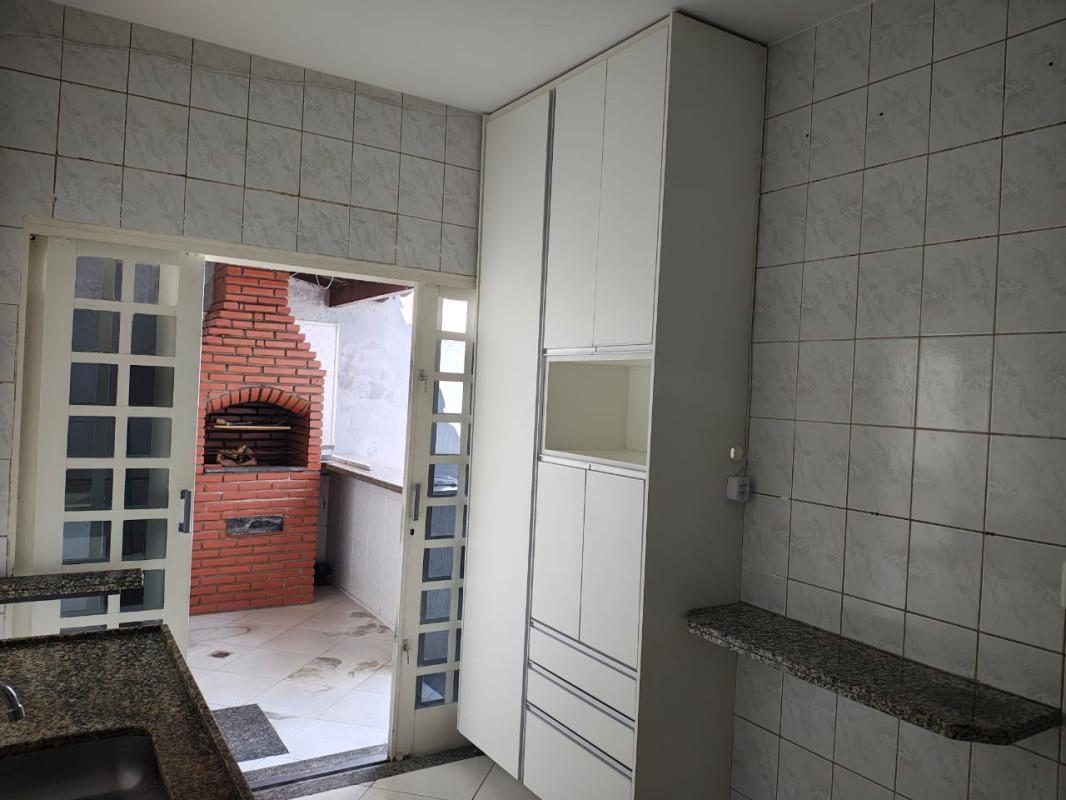 Casa, Serrano, 4 Quartos, 4 Vagas, 1 Suíte