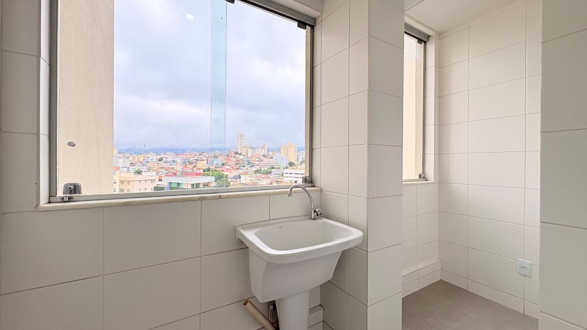 Apartamento, Sagrada Família, 3 Quartos, 2 Vagas, 1 Suíte