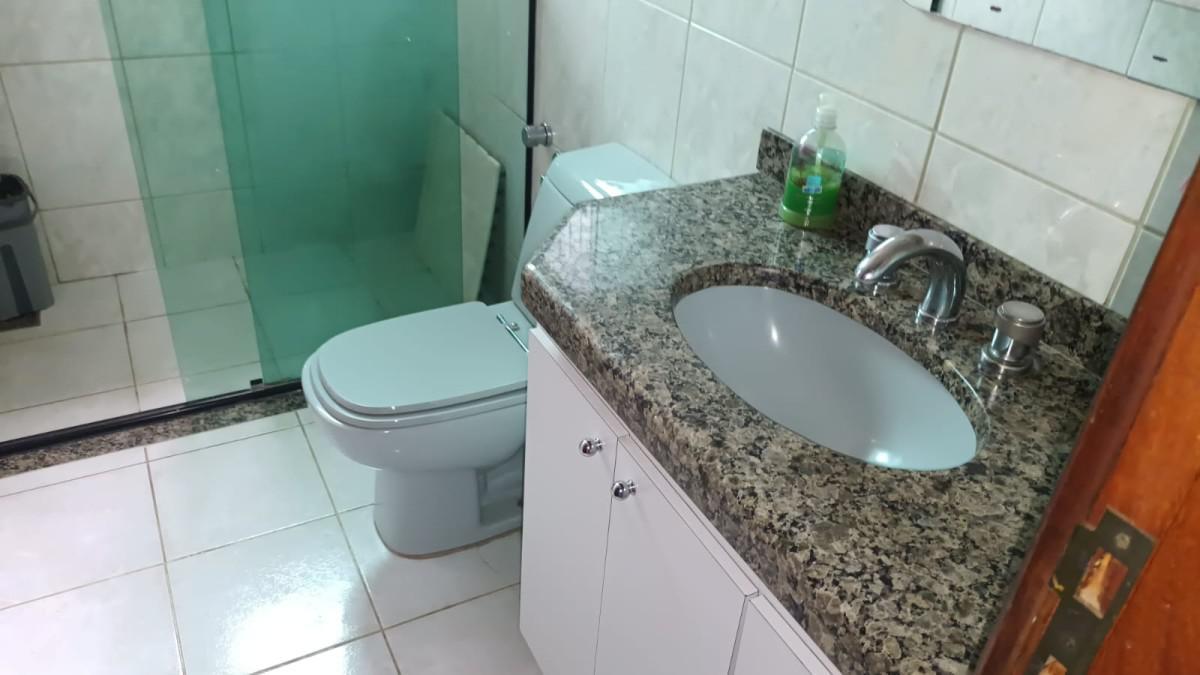 Casa, Colonial, 6 Quartos, 8 Vagas, 1 Suíte