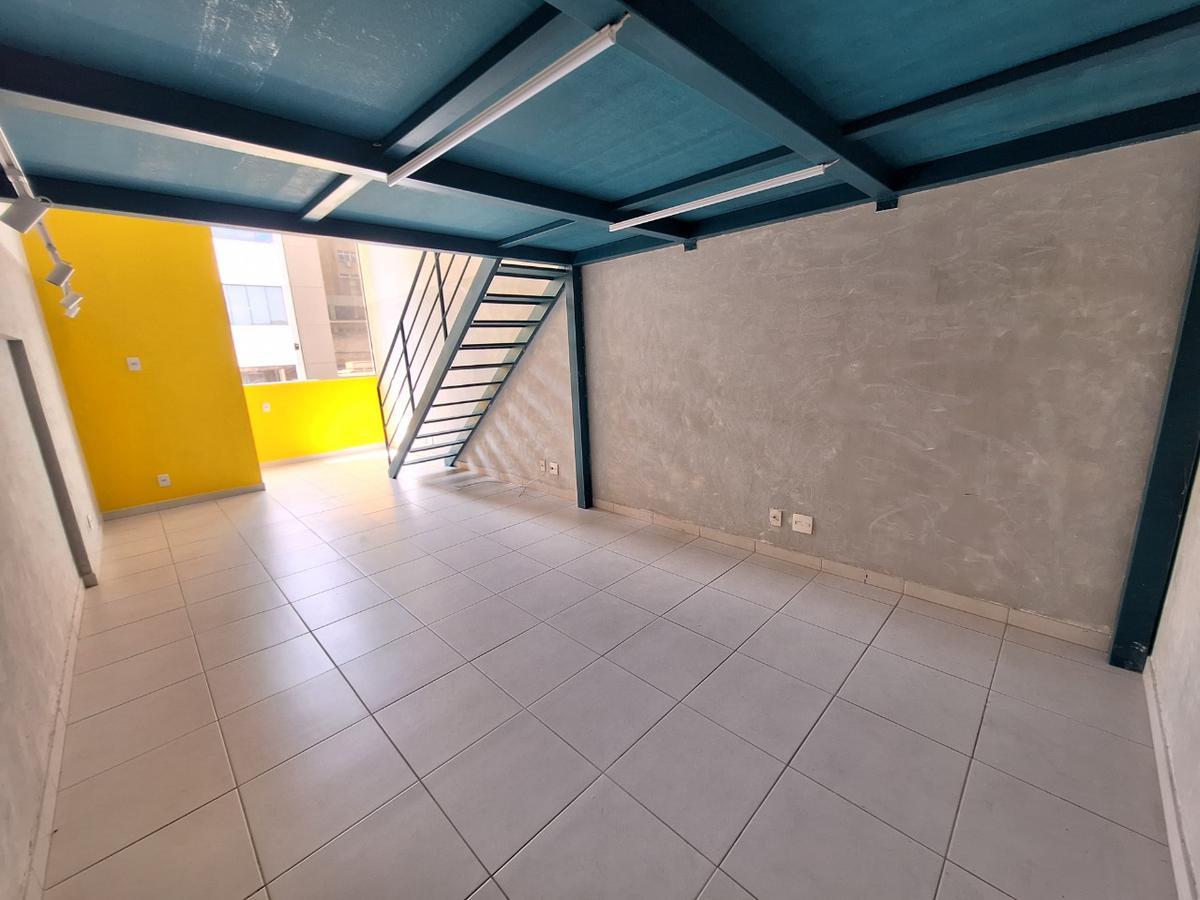 Sala, São José, 0 Quarto, 1 Vaga