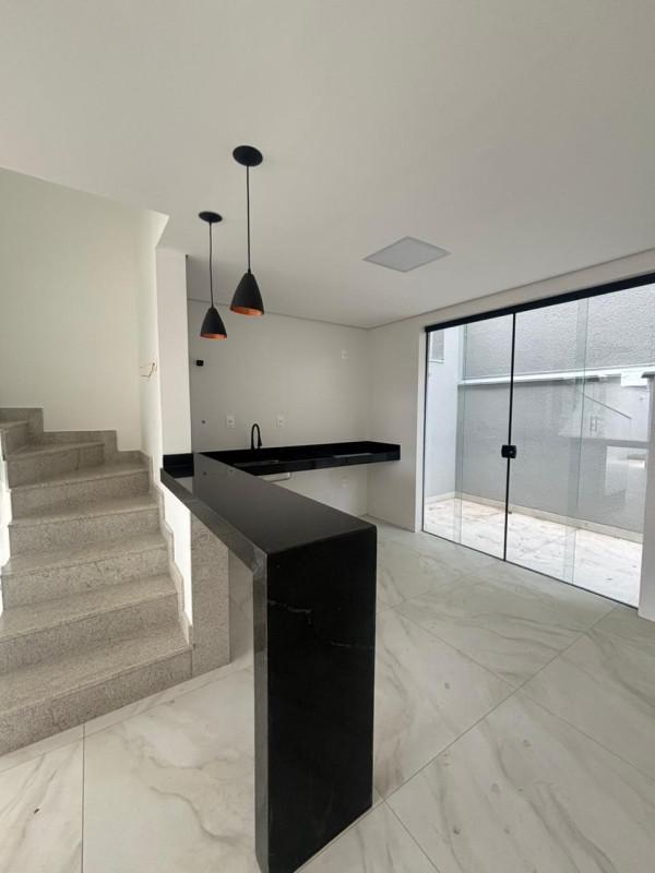 Casa, Planalto, 3 Quartos, 2 Vagas, 1 Suíte