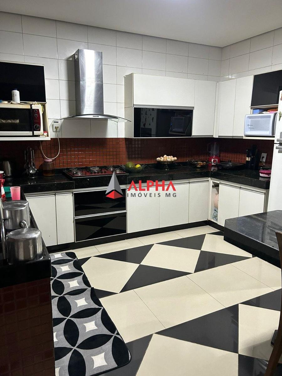 Casa, Jardim Anchieta, 4 Quartos, 4 Vagas, 1 Suíte