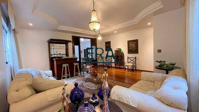 Casa, Santa Lúcia, 4 Quartos, 4 Vagas, 2 Suítes