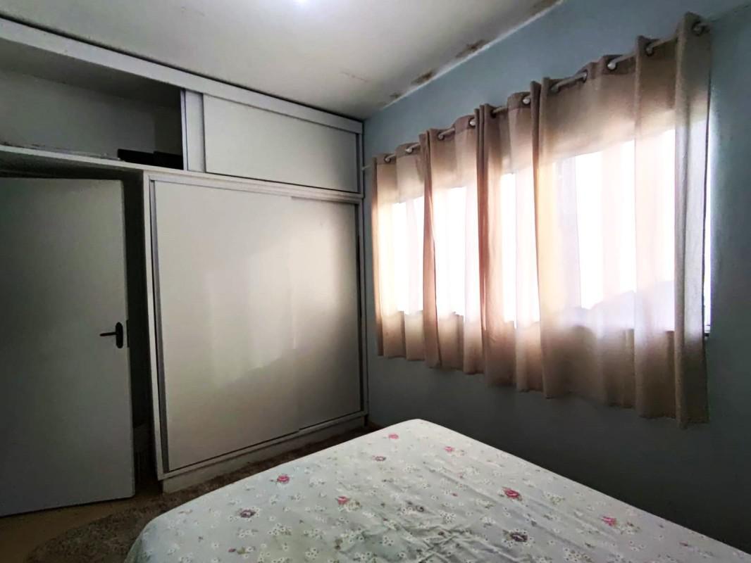 Casa, Europa, 8 Quartos, 3 Vagas, 2 Suítes