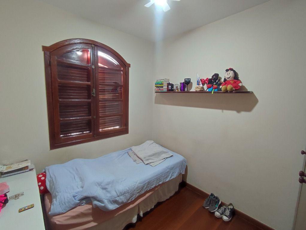 Casa, Nações Unidas, 5 Quartos, 4 Vagas, 1 Suíte