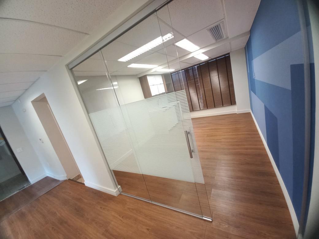 Sala, Savassi, 0 Quarto, 2 Vagas