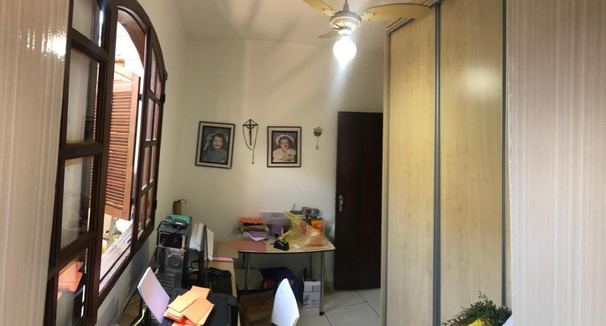 Casa, Sagrada Família, 3 Quartos, 4 Vagas, 1 Suíte