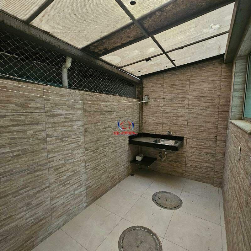 Área Privativa, Cabral, 2 Quartos, 1 Vaga