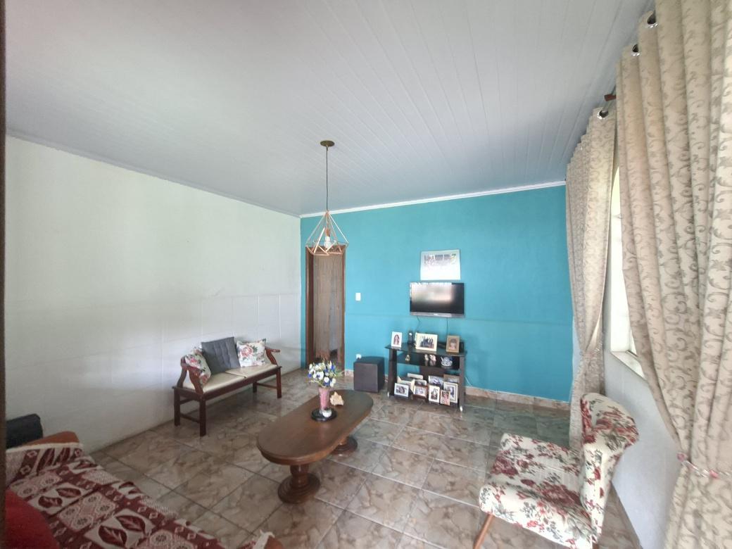 Casa, Vera Cruz, 3 Quartos, 5 Vagas, 1 Suíte