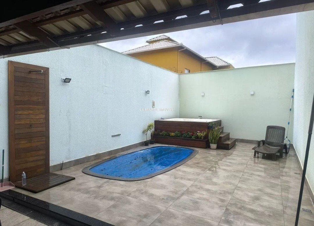 Casa, Quintas do Jacuba, 3 Quartos, 2 Vagas, 1 Suíte