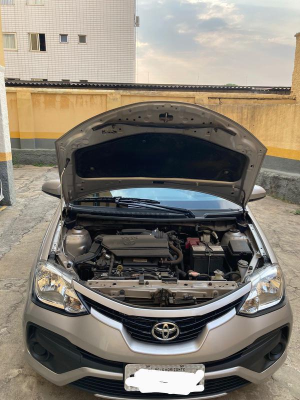 Toyota Etios X Sedan 1.5 Flex 16v 4p Mec.